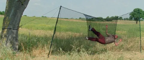 Тысяча и одна ночь: Часть 3. Зачарованный — кадр 5