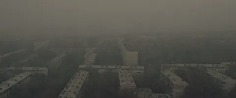 Шлагбаум — кадр 1