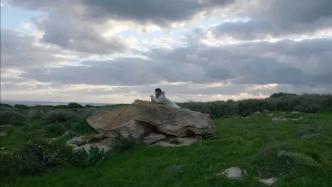 Море в огне — кадр 1