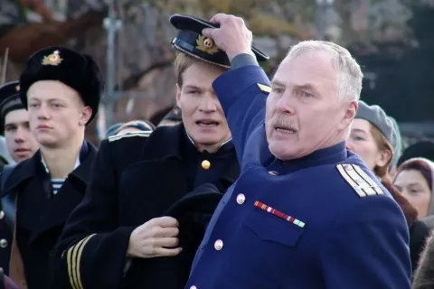 Первый после Бога — кадр 8