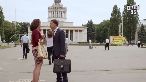 Слуга народа — кадр 5