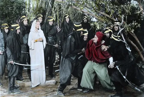 Али Баба и 40 разбойников — кадр 8
